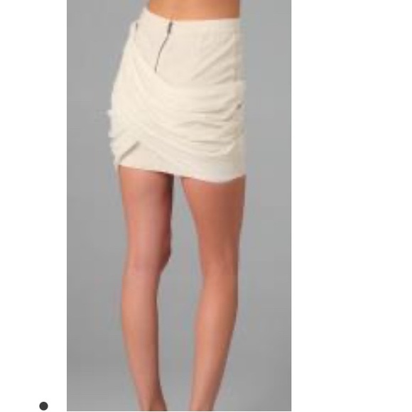 RARE ALICE + OLIVIA GORGEOUS PAIGE DRAPED SKIRT CREAM SOLD OUT!! - SZ. 4 - Picture 2 of 4